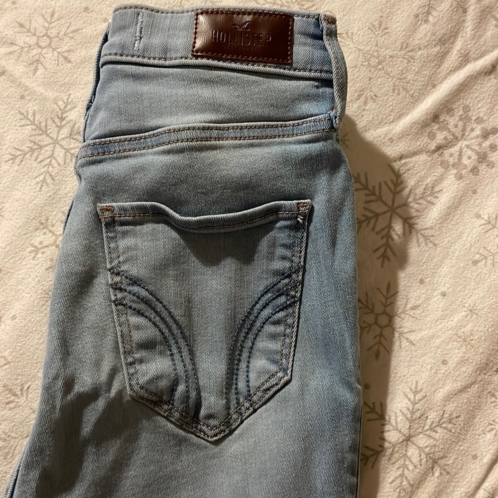 Hollister jeans size 0